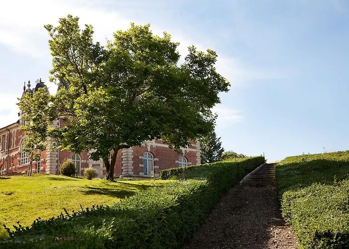 Couette-café Chateau De - D'hotes