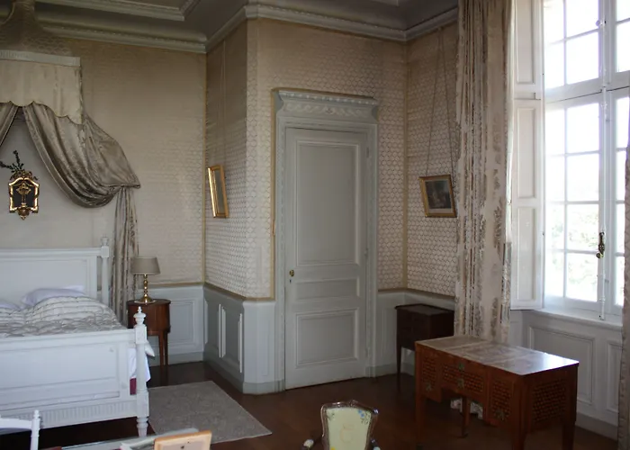 Chateau De - D'hotes Couette-café